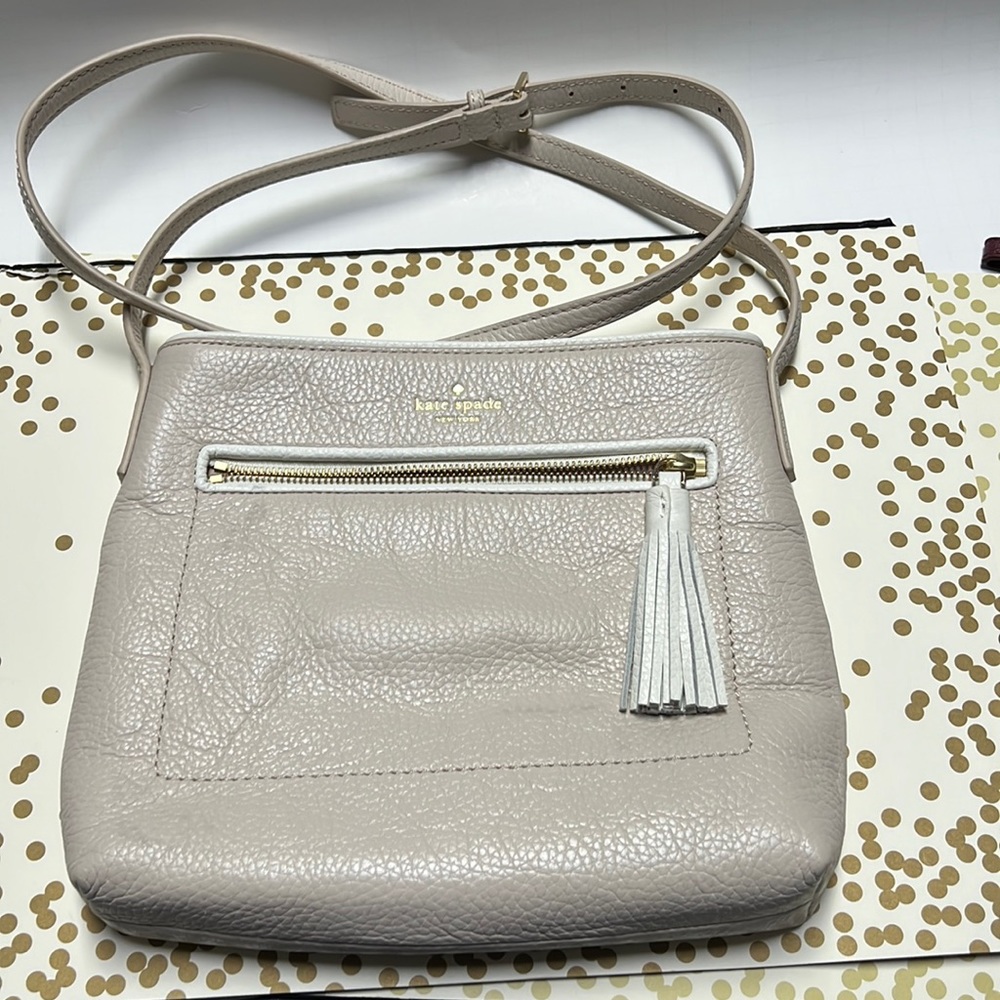 Kate Spade cream and white crossbody